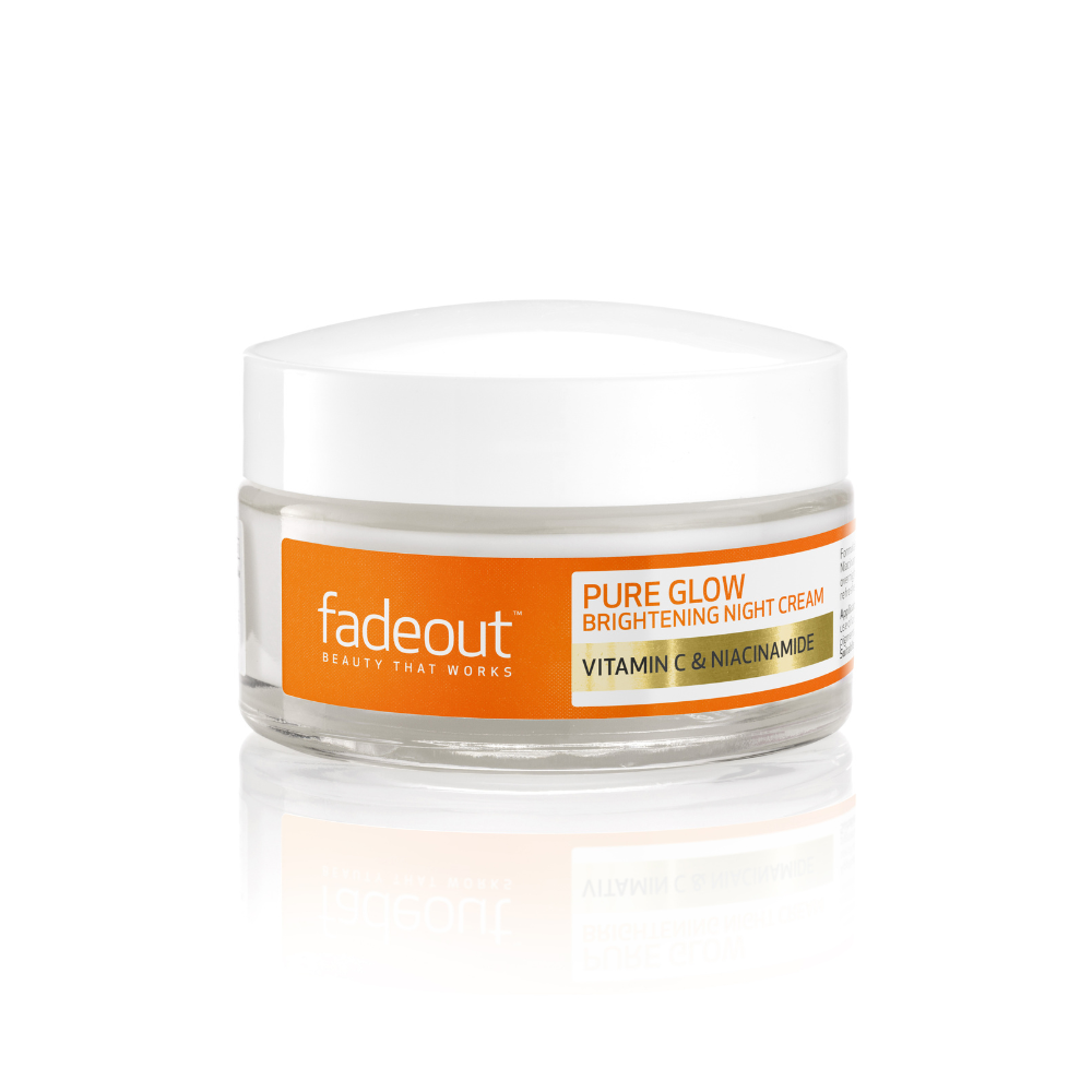 A light night cream with a gel-like texture that is easily absorbed